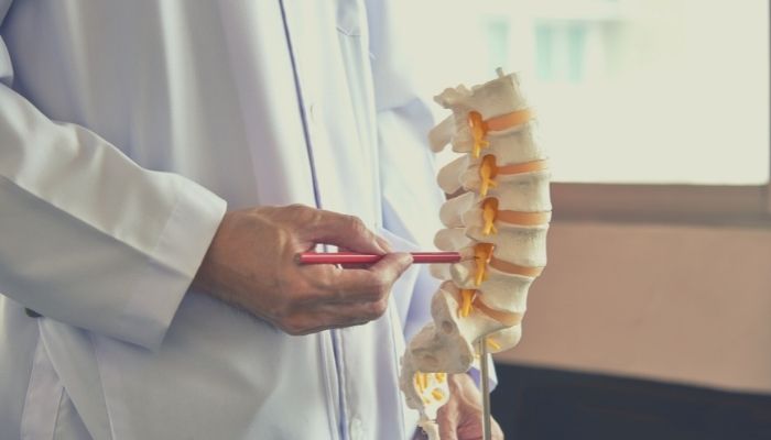 Use the Right Back Brace to Manage or Maintain a Herniated Disc